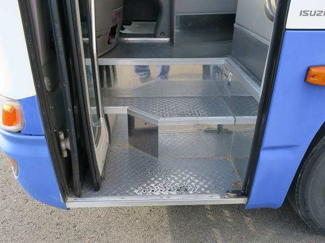 中古バス いすゞ ガーラミオ 中型バス