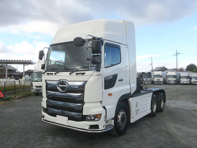 [Vehicle for lease rental only] 2018 Hino Profia Tractor Head, 5th wheel load 18t, 2 differentials, high roof, 480 horsepower. ★Rakunori Pack installed!★