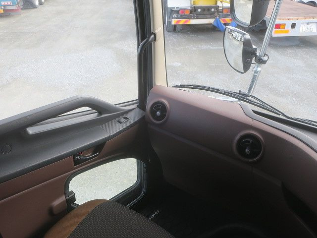 中古トラック 日野トラクタヘッド ＃13