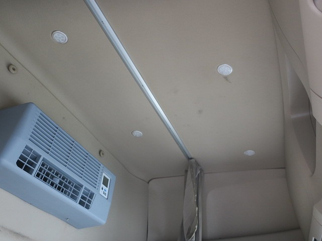 中古トラック 日野トラクタヘッド ＃24