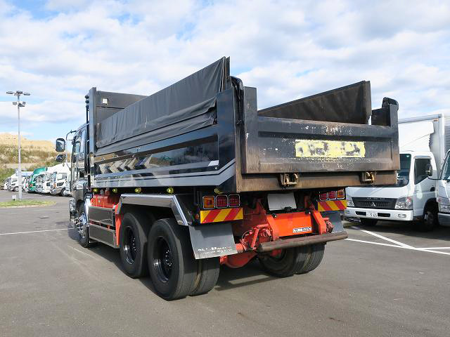 中古トラック いすゞダンプ ＃4