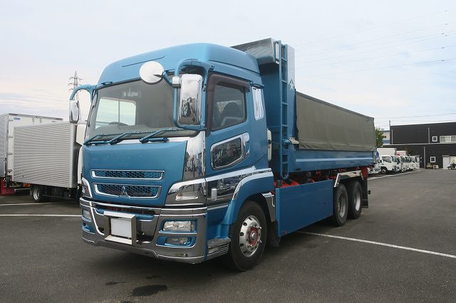 三菱ふそう ダンプ