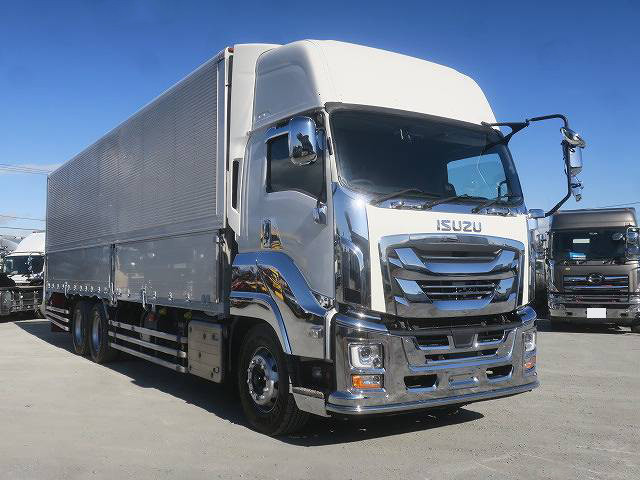 中古トラック いすゞアルミウィング ＃2