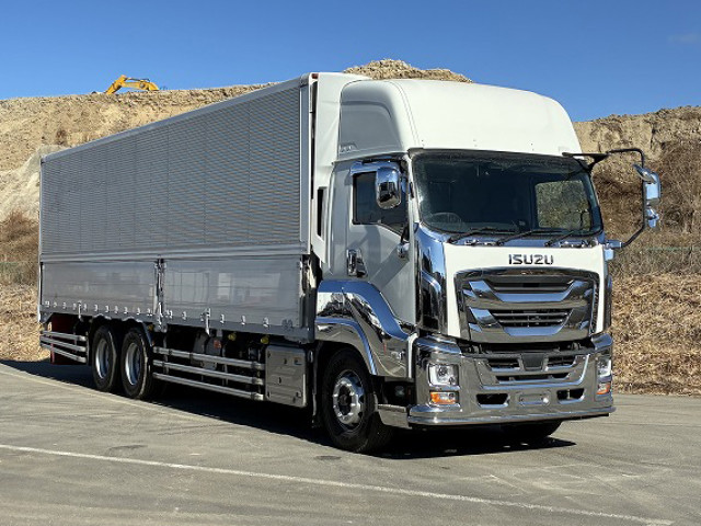 中古トラック いすゞアルミウィング ＃2