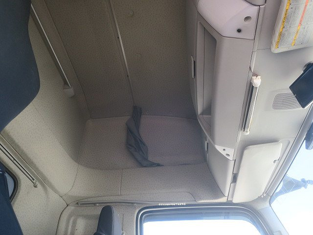 中古トラック いすゞ ギガ 大型アルミウィング