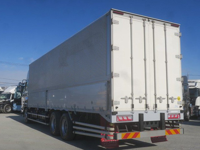 中古トラック いすゞアルミウィング ＃4
