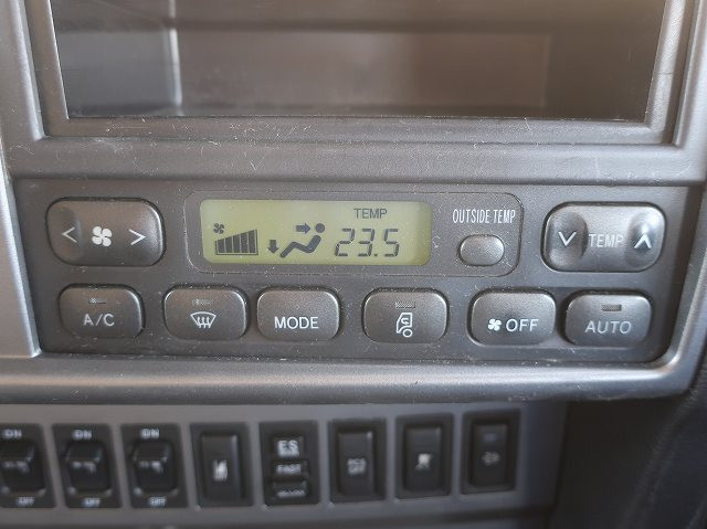 中古トラック 日野平ボディアルミブロック ＃20