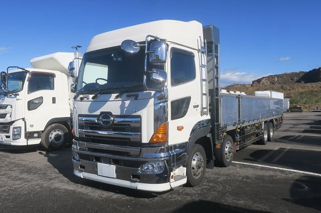 日野　平ボディ