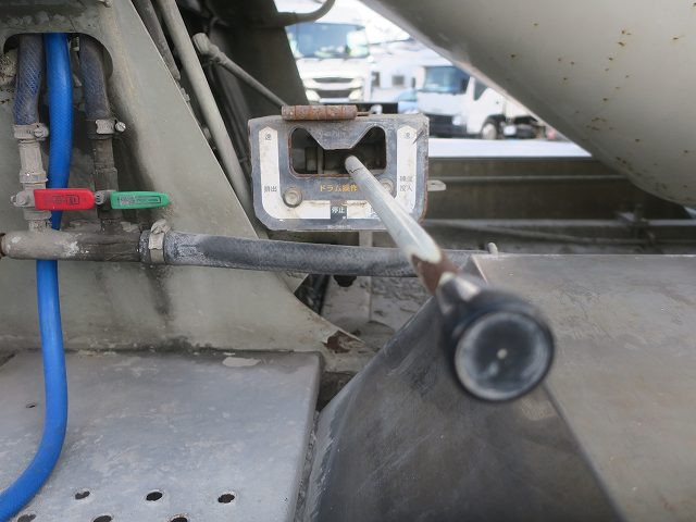 中古トラック 日野コンクリートミキサー車 ＃9