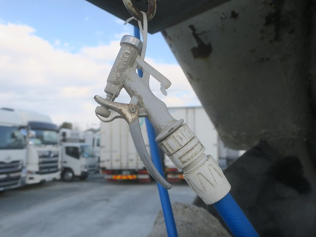 中古トラック 日野コンクリートミキサー車 ＃10