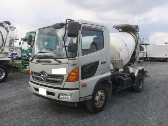 日野　ミキサー車