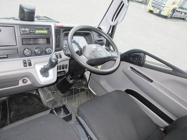 中古トラック 日産平ボディ ＃20