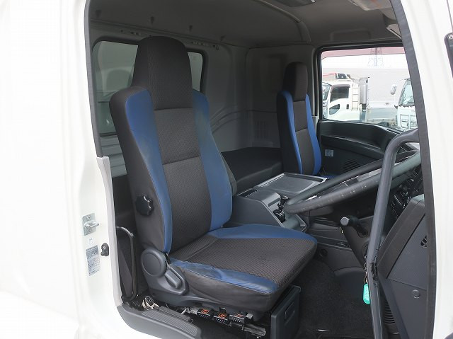 中古トラック いすゞアルミウィング ＃13