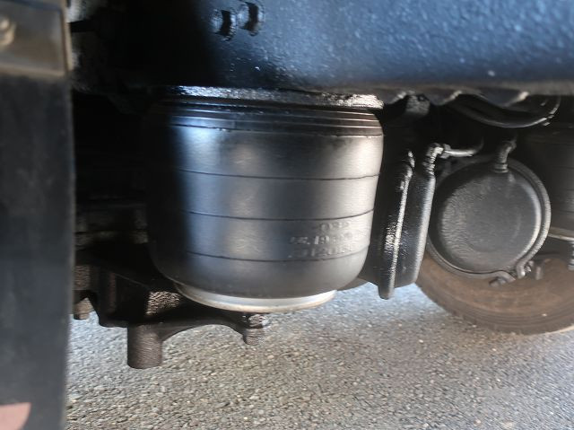 中古トラック 日野 レンジャー 増トンクレーン付平ボディアルミブロック