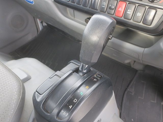 中古トラック 日野クレーン付平ボディ ＃19