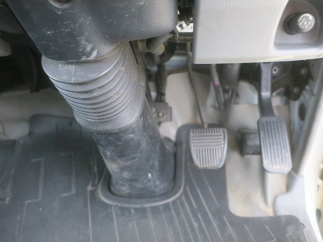 中古トラック 日野クレーン付平ボディ ＃22