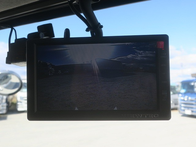 中古トラック 三菱ふそうクレーン付平ボディ ＃21