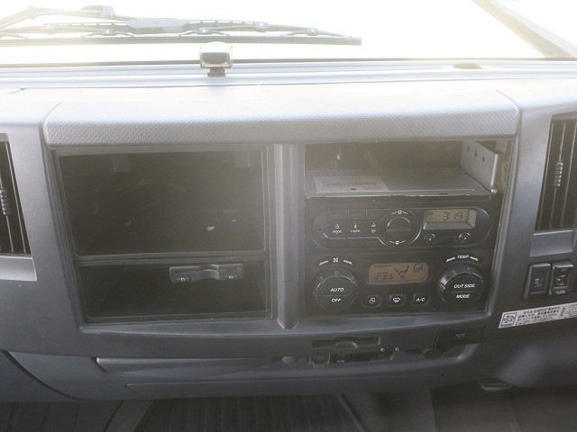 中古トラック いすゞ フォワード 中型アルミウィング