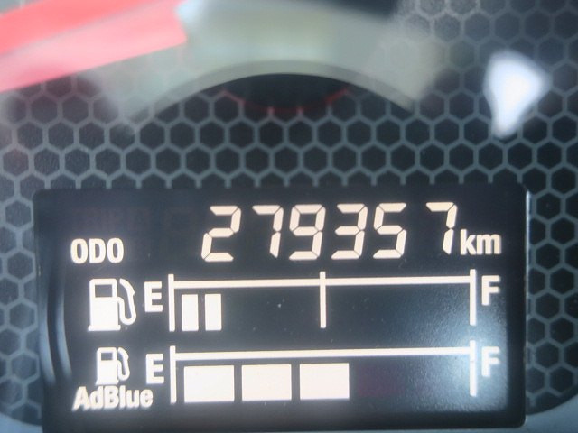 中古トラック いすゞ フォワード 中型アルミウィング