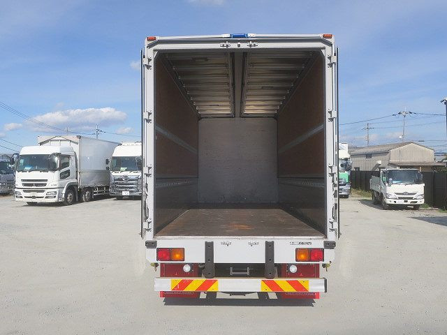 中古トラック いすゞ フォワード 中型アルミウィング