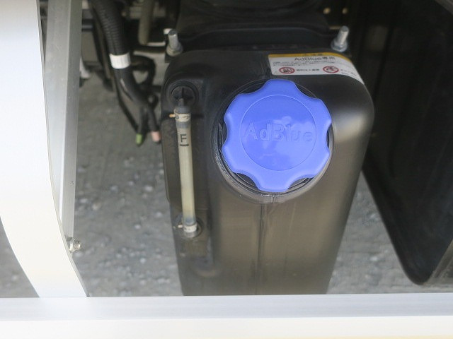 中古トラック いすゞ フォワード 中型アルミウィング