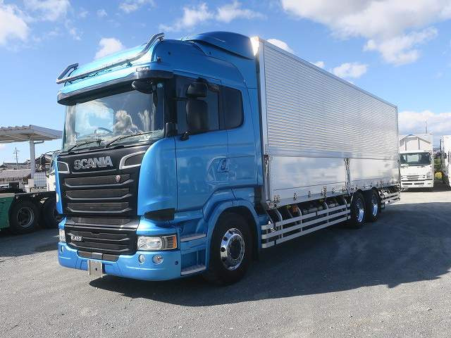 スカニア　アルミウィング／幌ウィング