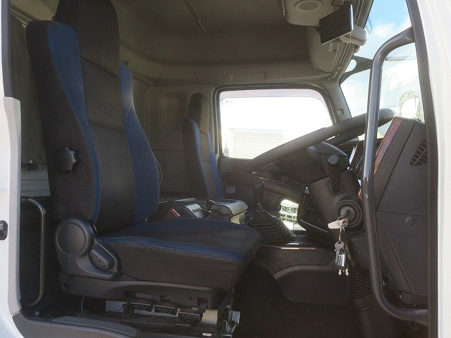 中古トラック いすゞアルミウィング ＃14