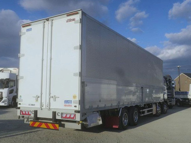 中古トラック いすゞアルミウィング ＃3