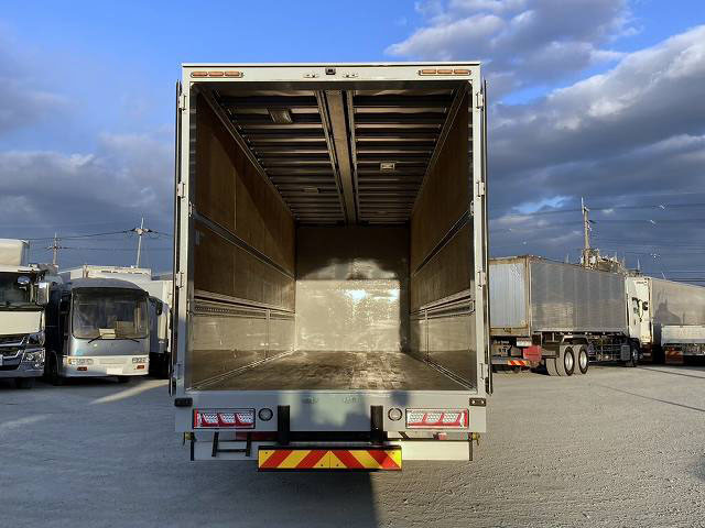 中古トラック いすゞアルミウィング ＃7