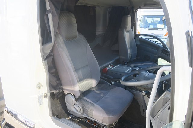 中古トラック いすゞアルミウィング ＃11