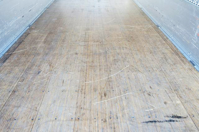 中古トラック いすゞアルミウィング ＃8