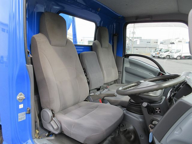 中古トラック  いすゞ エルフ 3tクレーン付平ボディ