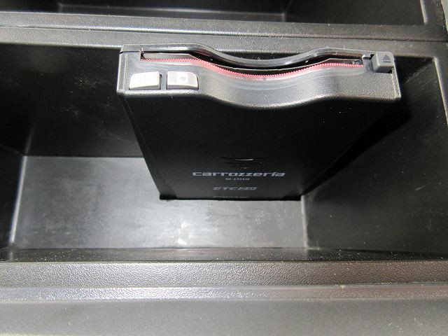 中古トラック  いすゞ エルフ 3tクレーン付平ボディ