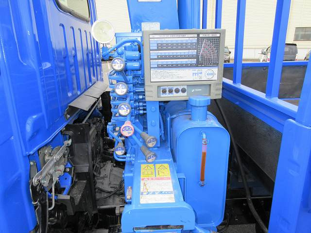 中古トラック  いすゞ エルフ 3tクレーン付平ボディ