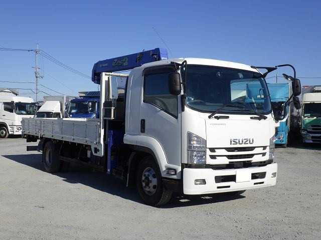 中古トラック いすゞ フォワード 中型クレーン付平ボディ