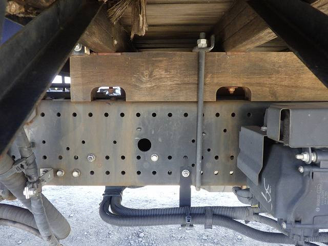 中古トラック いすゞクレーン付平ボディ ＃12