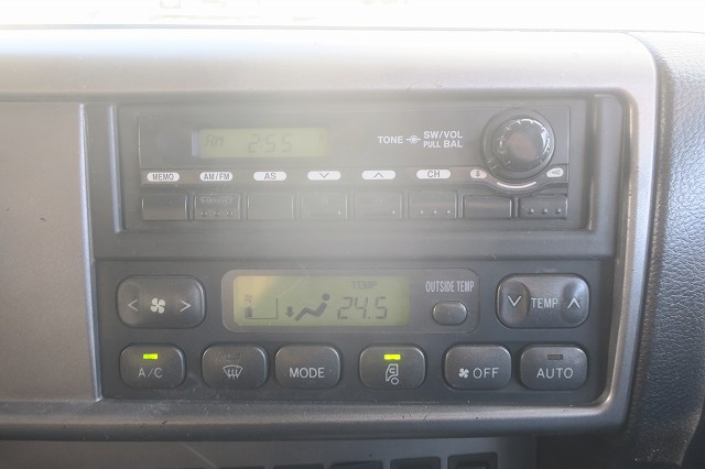 中古トラック 日野粉粒体運搬車 ＃18