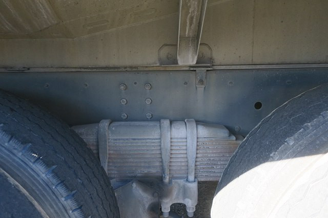 中古トラック 日野 プロフィア 22トン粉粒体運搬車