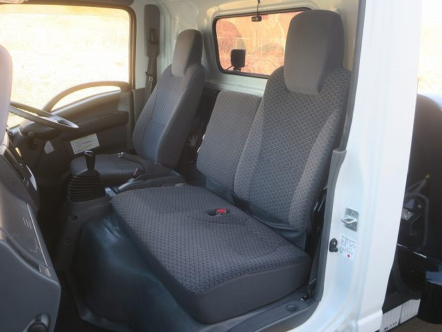 中古トラック いすゞセーフティーローダー（車載車） ＃23