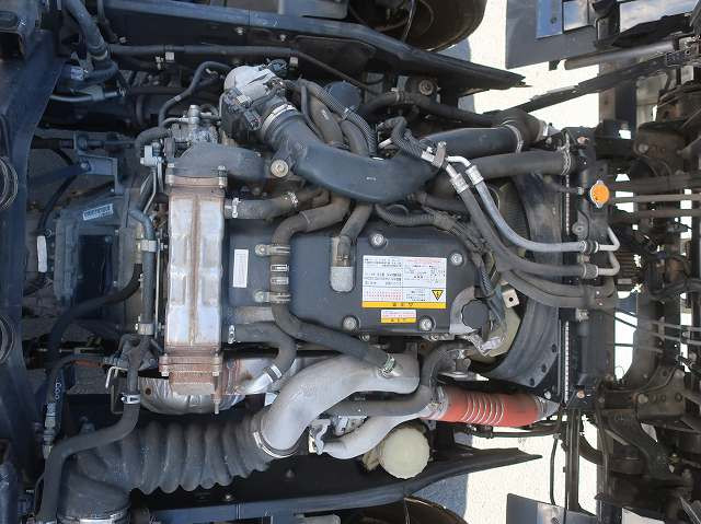 中古トラック いすゞ フォワード 中型アルミウィング