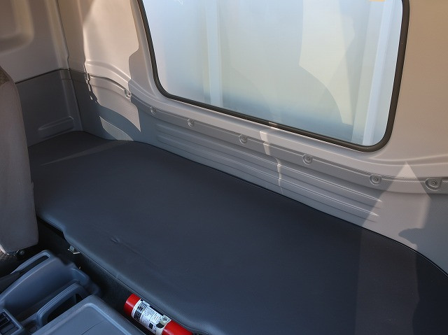 中古トラック いすゞアルミウィング ＃23