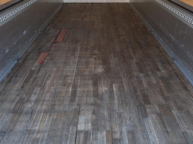 中古トラック いすゞアルミウィング ＃8