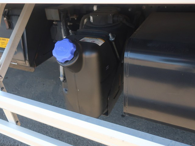 中古トラック いすゞアルミウィング ＃10