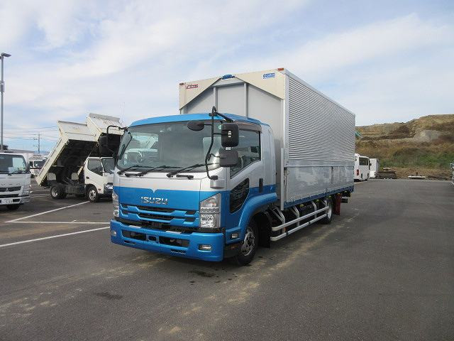 いすゞ　アルミウィング／幌ウィング