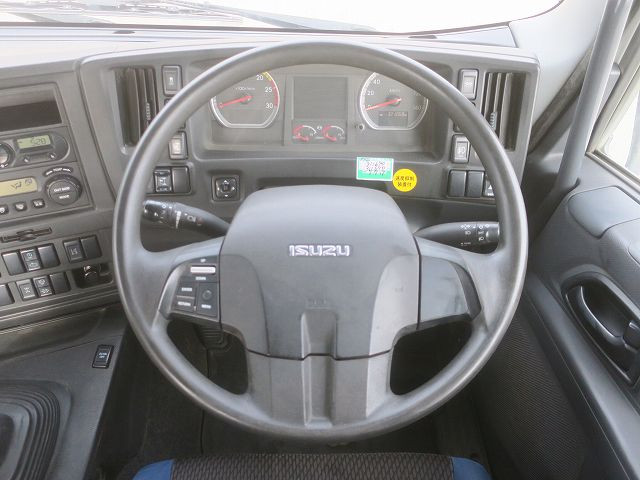 中古トラック いすゞ ギガ トラクタヘッド