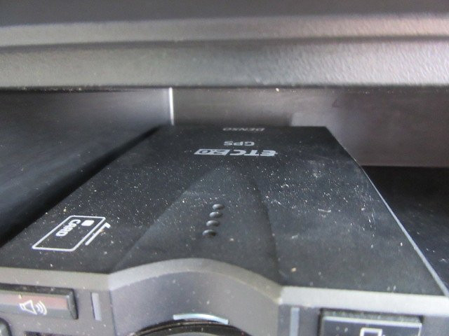 中古トラック いすゞ フォワード 中型アルミウィング