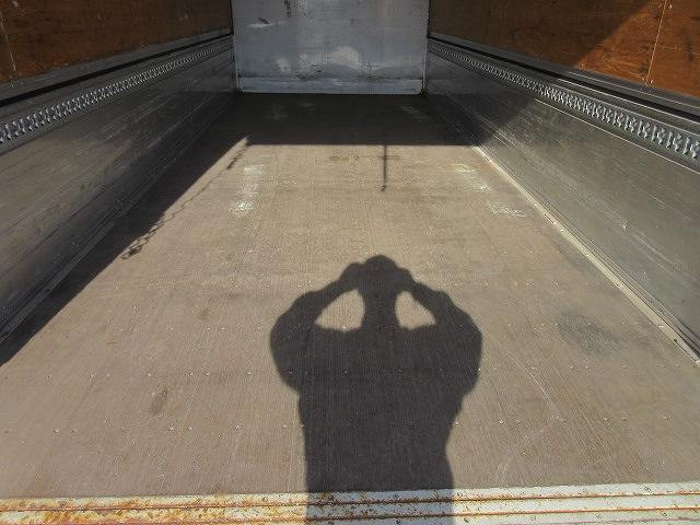 中古トラック いすゞ フォワード 中型アルミウィング