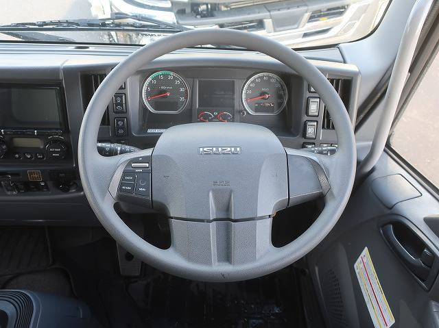 中古トラック いすゞアルミウィング ＃16