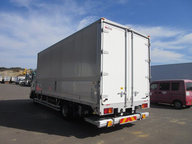 中古トラック いすゞアルミウィング ＃4