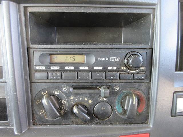 中古トラック いすゞ エルフ 3tアルミバン